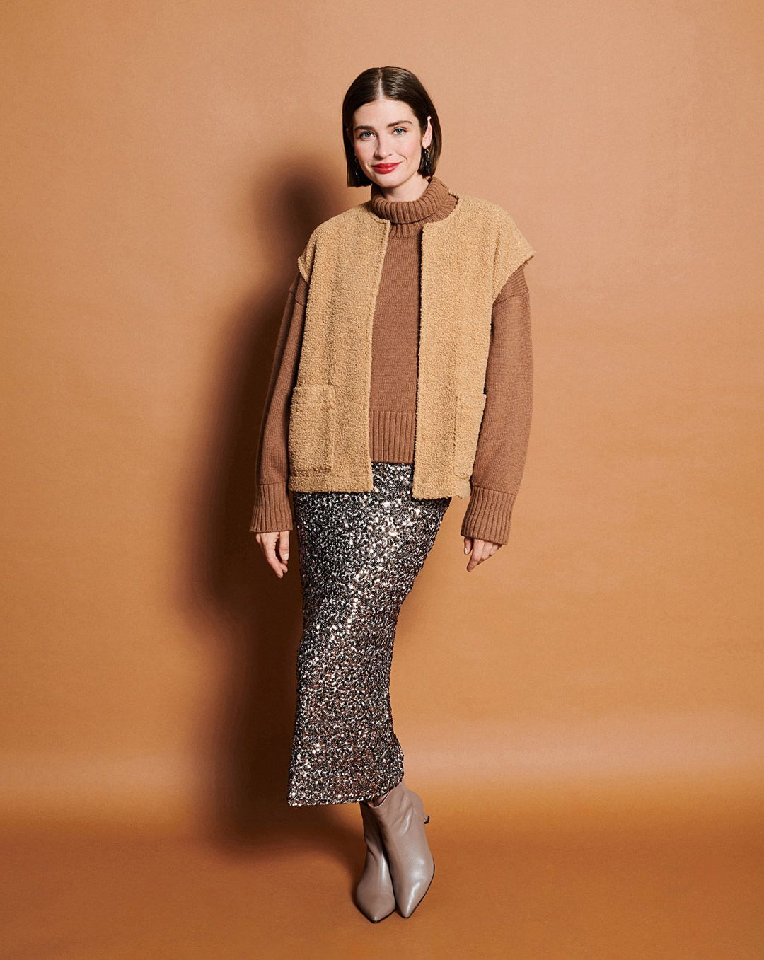 Burda Schnittmuster 5590 – Damen Pullover, Teddy-Weste & Jacke