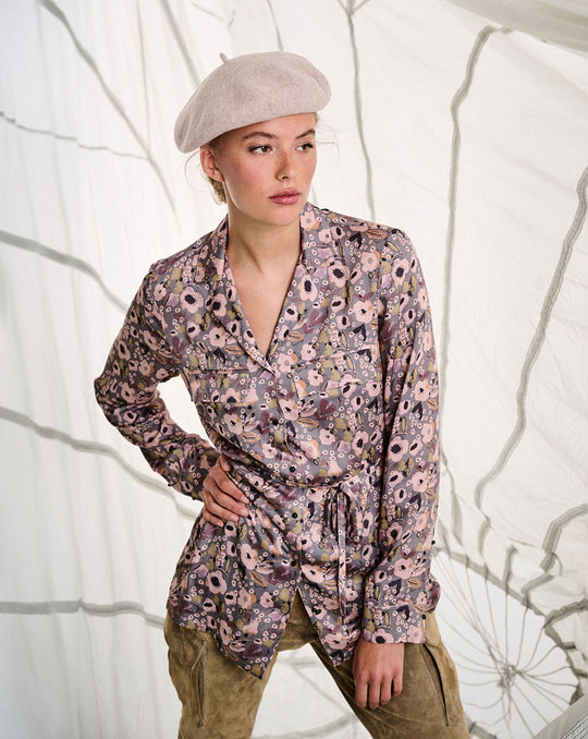 Burda Schnittmuster 5615 – Damen Hemdbluse & Retro-Bluse mit Reverskragen