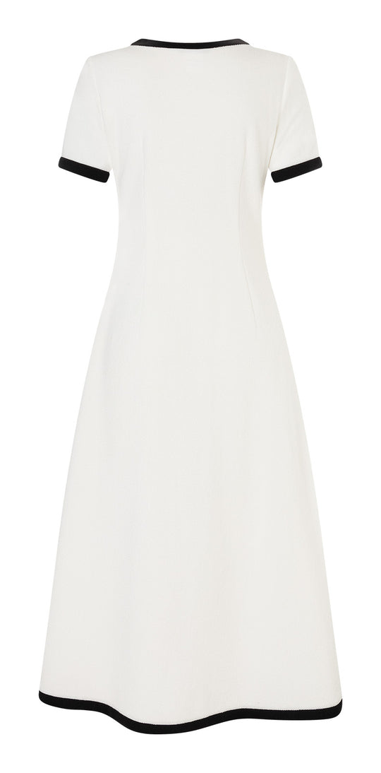 Burda Schnittmuster 5652 – Damen Strickkleid & Cardigan im French-Chic