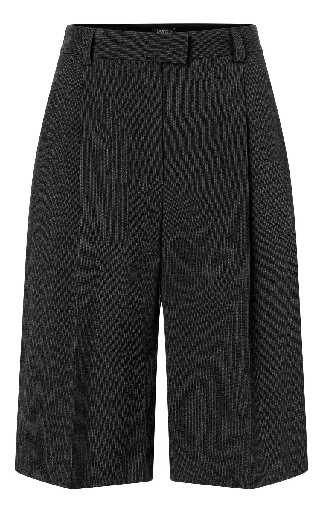 Burda Schnittmuster 5672 – Damen Bermuda-Shorts in zwei Styles