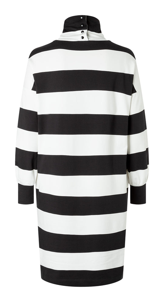 Burda Schnittmuster 5679 – Damen Kleid & Pullover mit modischem Statement