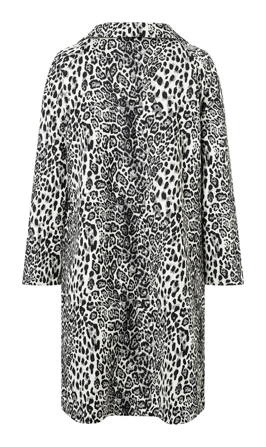 Burda Schnittmuster 5688 – Damen Jacken & Mäntel im Retro-Look (3 Varianten)