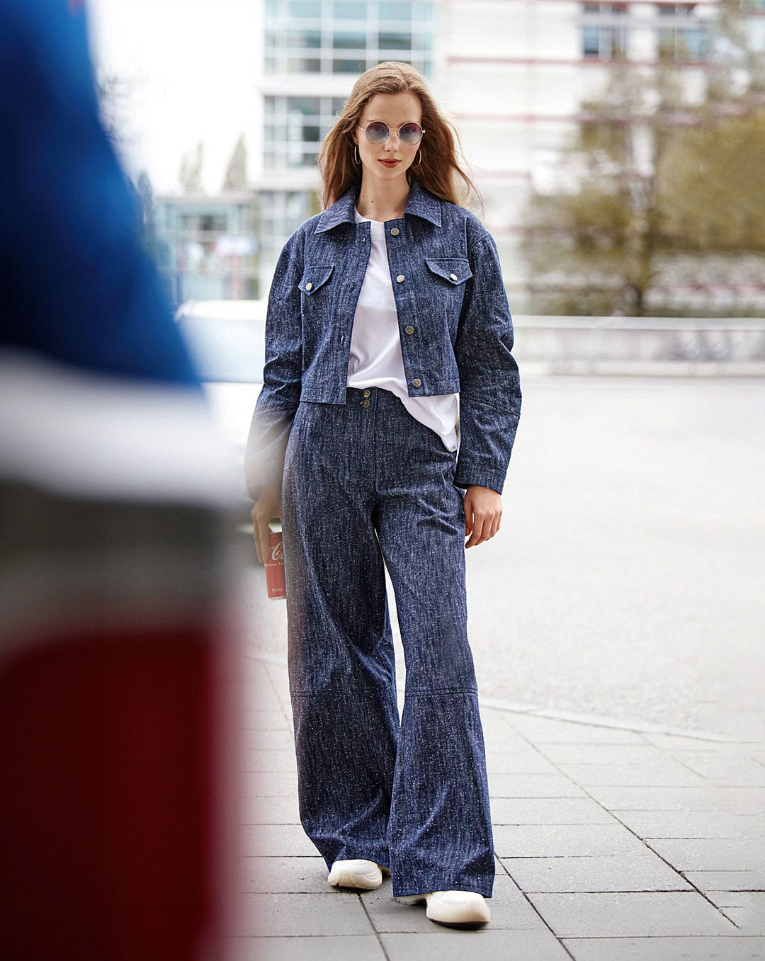 Burda Schnittmuster 5711 – Damen kurze Jacken mit Statement-Details