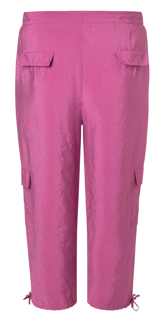 Burda Schnittmuster 5740 Damen Cargohosen mit Tunnelzug und Klappentaschen