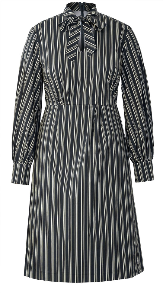 Burda Schnittmuster 5798 Kleid