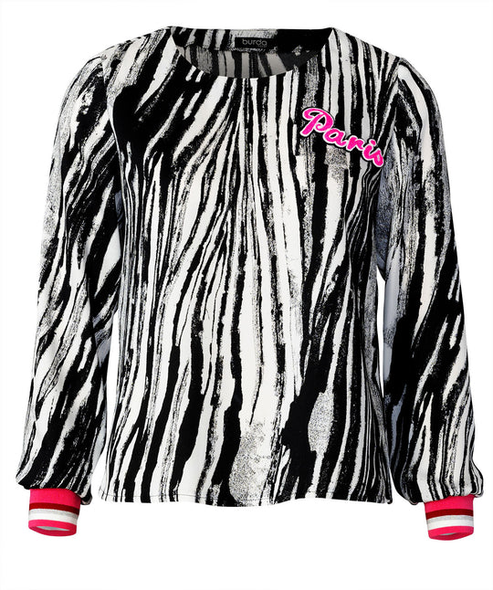 5849-B-Still-001