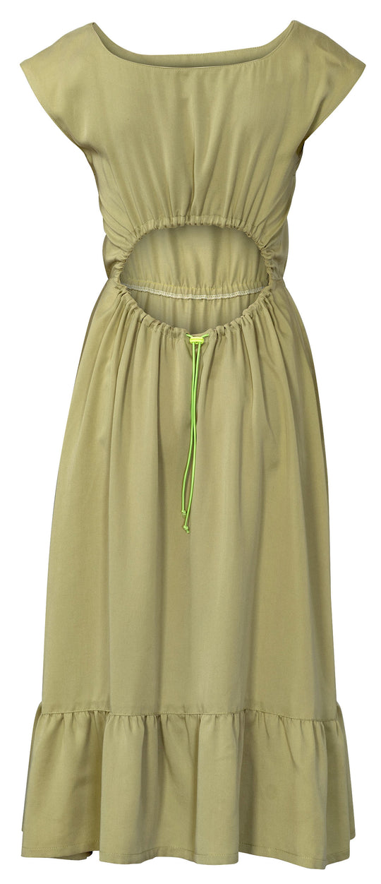 5889-C-Still-002