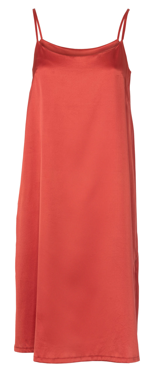 5996-C-Still-001