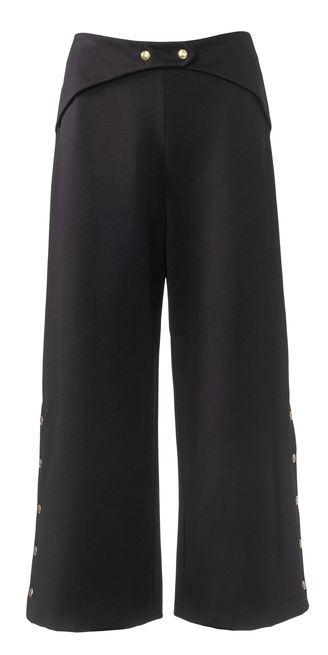 6032-B-Still-001