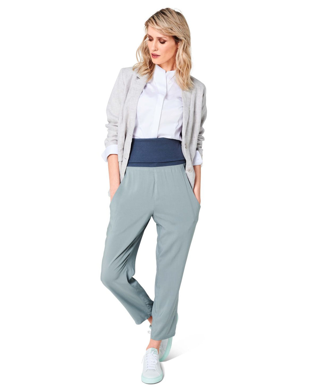 Burda Schnittmuster 6124 – Damen Hose mit breitem Bündchen