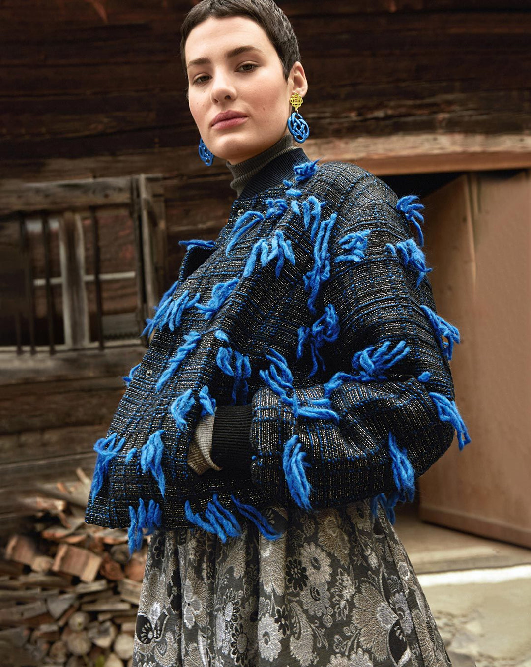 Burda Schnittmuster 5698 – Damen Westen mit Knöpfen (2 Couture-Varianten)