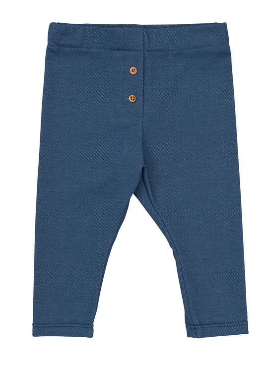 9231-C-Still-001