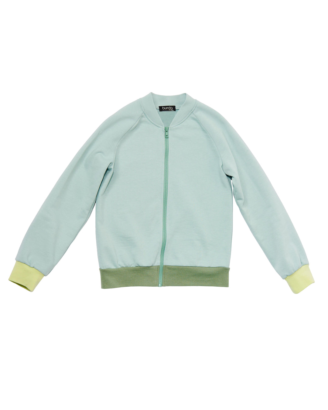 9237-A-Still-001