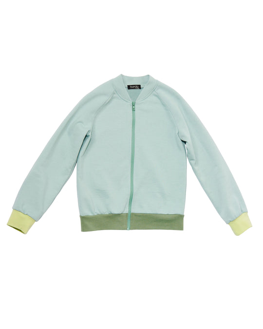 9237-A-Still-001