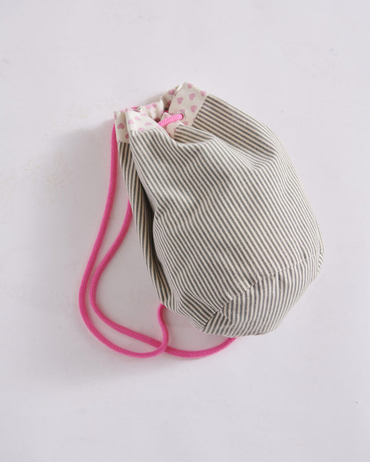 9256-C-Still-002
