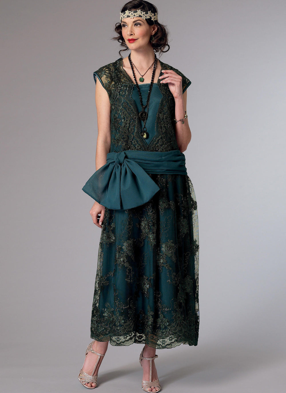 Butterick Schnittmuster B6399 Damen Historisches Kostüm