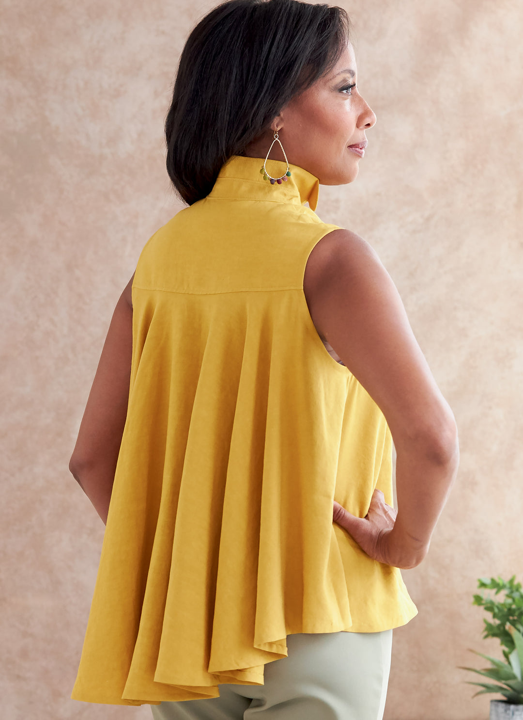 Butterick Sewing Pattern B6792 – Misses' Top with Button Placket