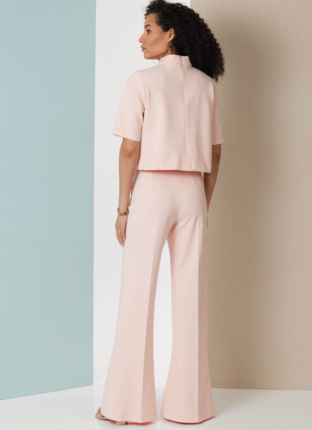 Butterick Schnittmuster B7082 – Damen Oberteil, Hose & Bleistiftrock