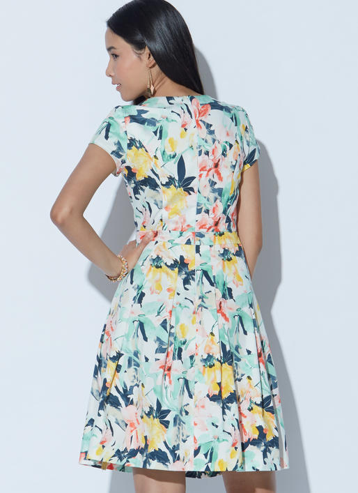 McCall's Sewing Pattern M7714 Misses' Dress