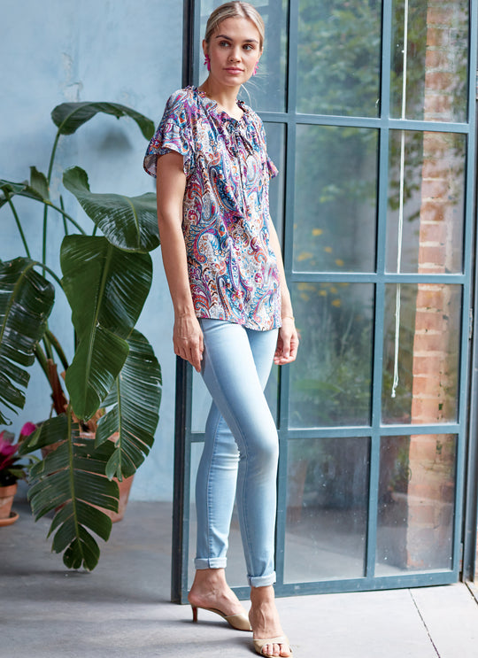 McCalls sewing pattern M8042 ladies' top