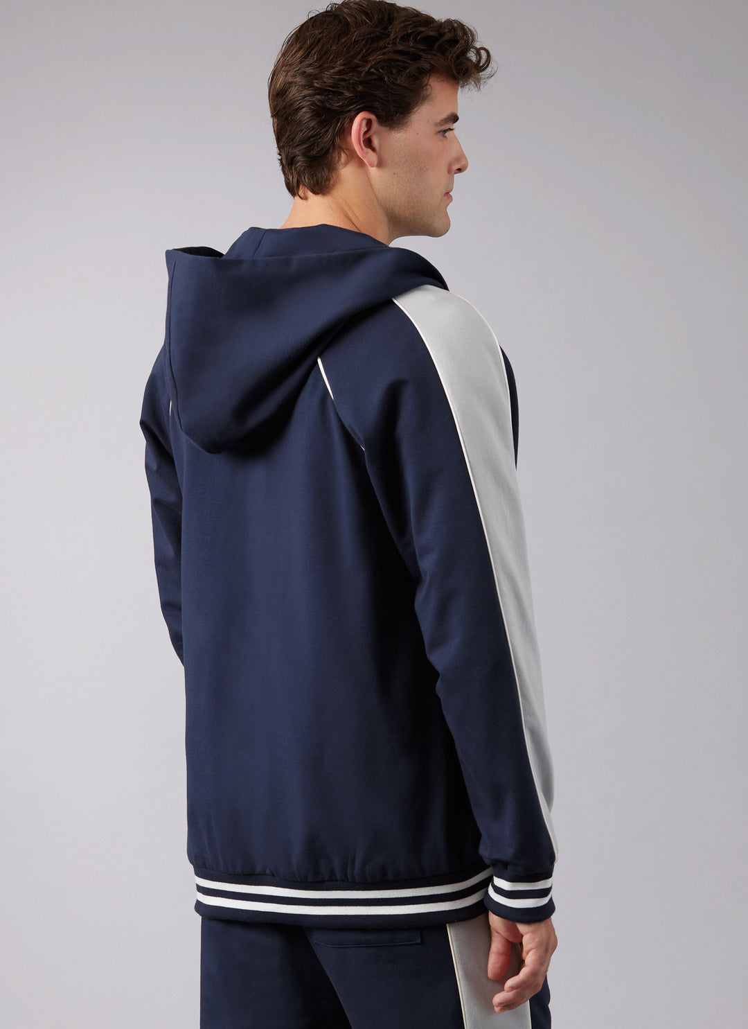 M8441_product_hires_06