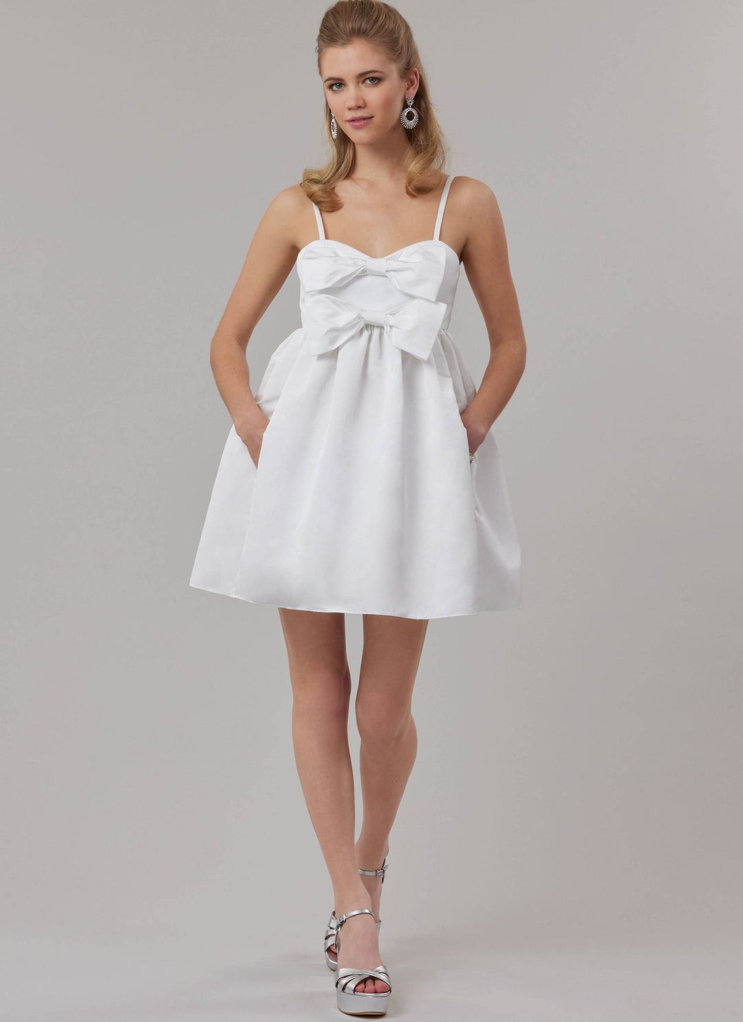 McCalls Schnittmuster M8581 Damen Kleid in zwei Längen