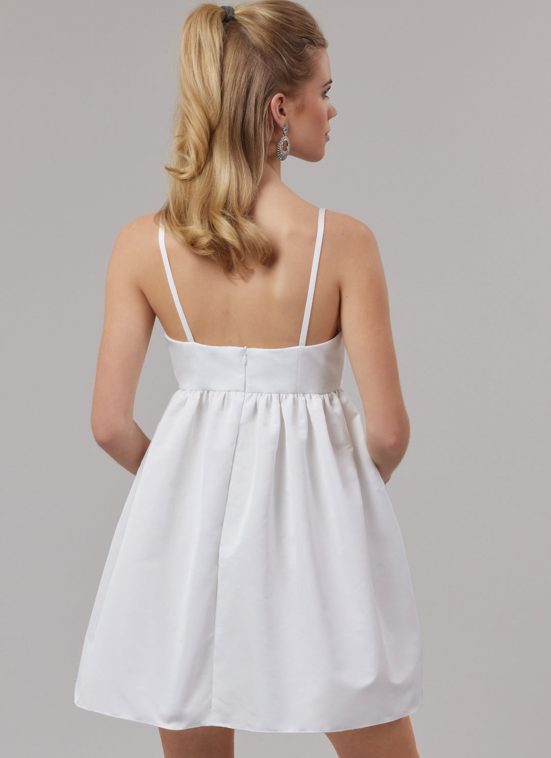 McCalls Schnittmuster M8581 Damen Kleid in zwei Längen