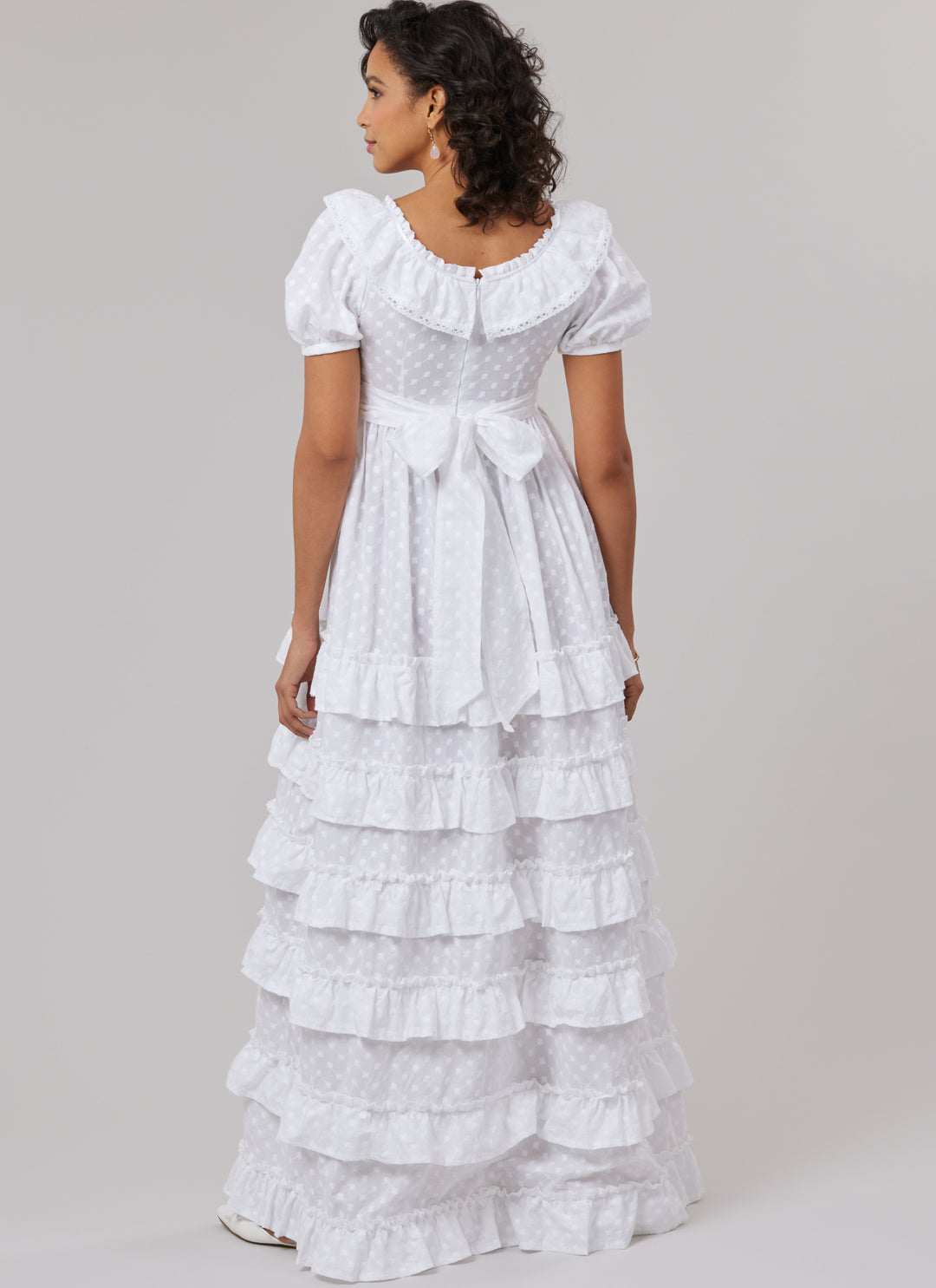 McCalls Schnittmuster M8594 Kleid für Damen von Laura Ashley