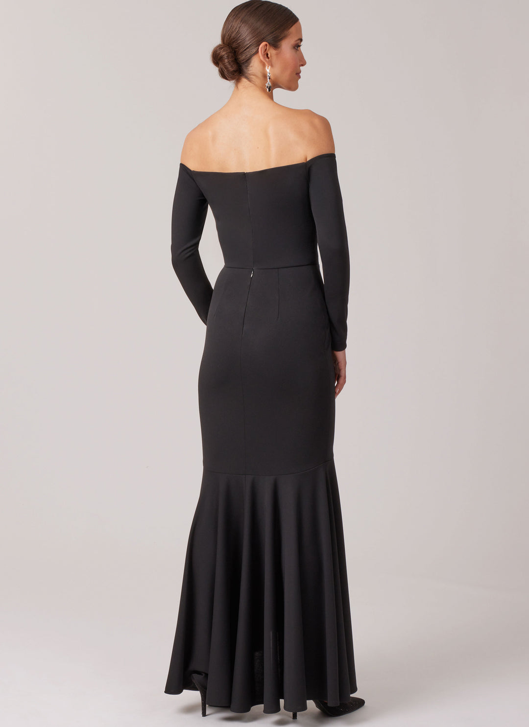 McCalls Schnittmuster M8605 Damenkleider mit Petite-Linien