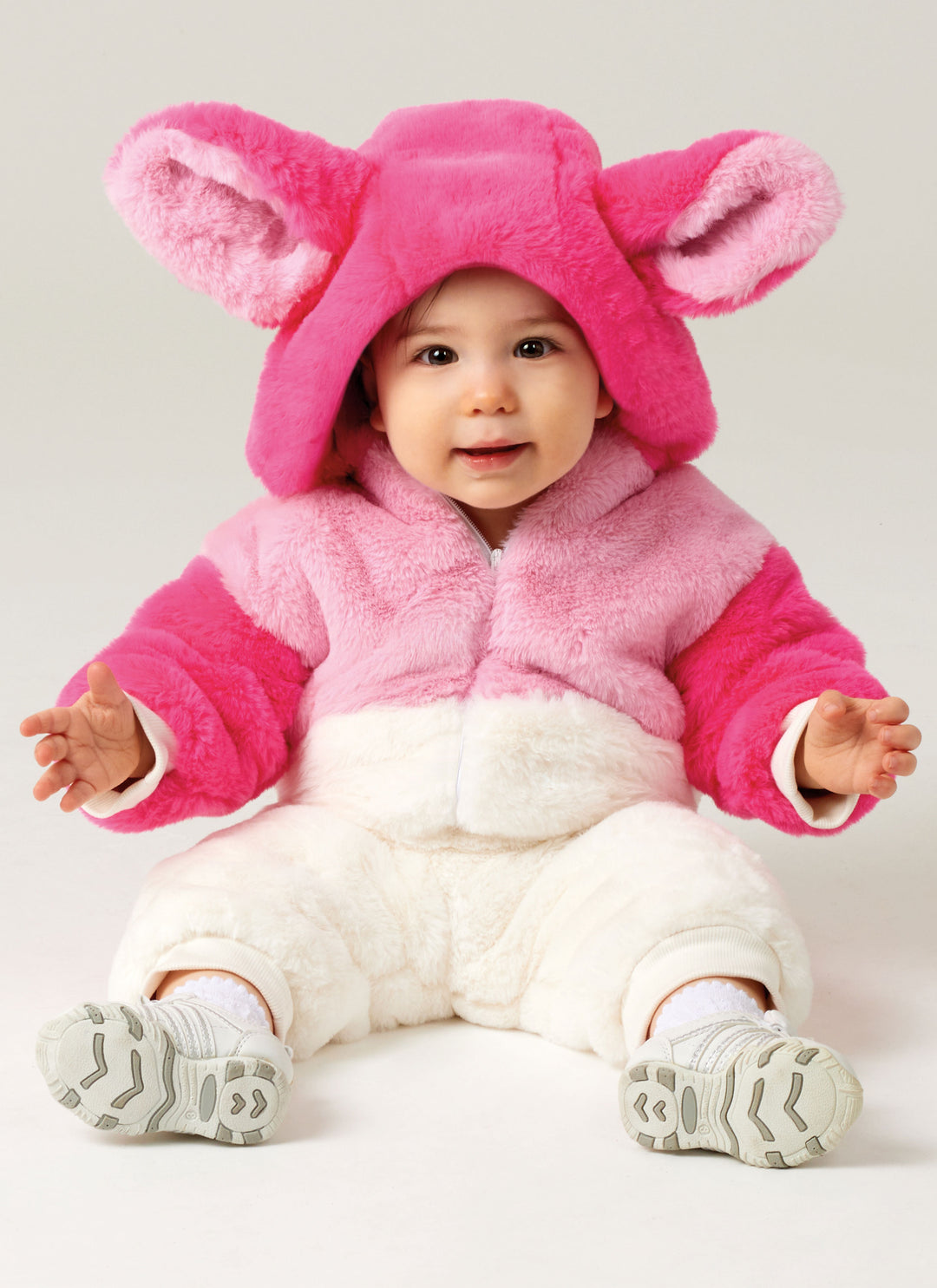 McCall’s Schnittmuster M8617 – Babystrampler mit Kapuze & süßen Ohren – gemütlich & kuschelig