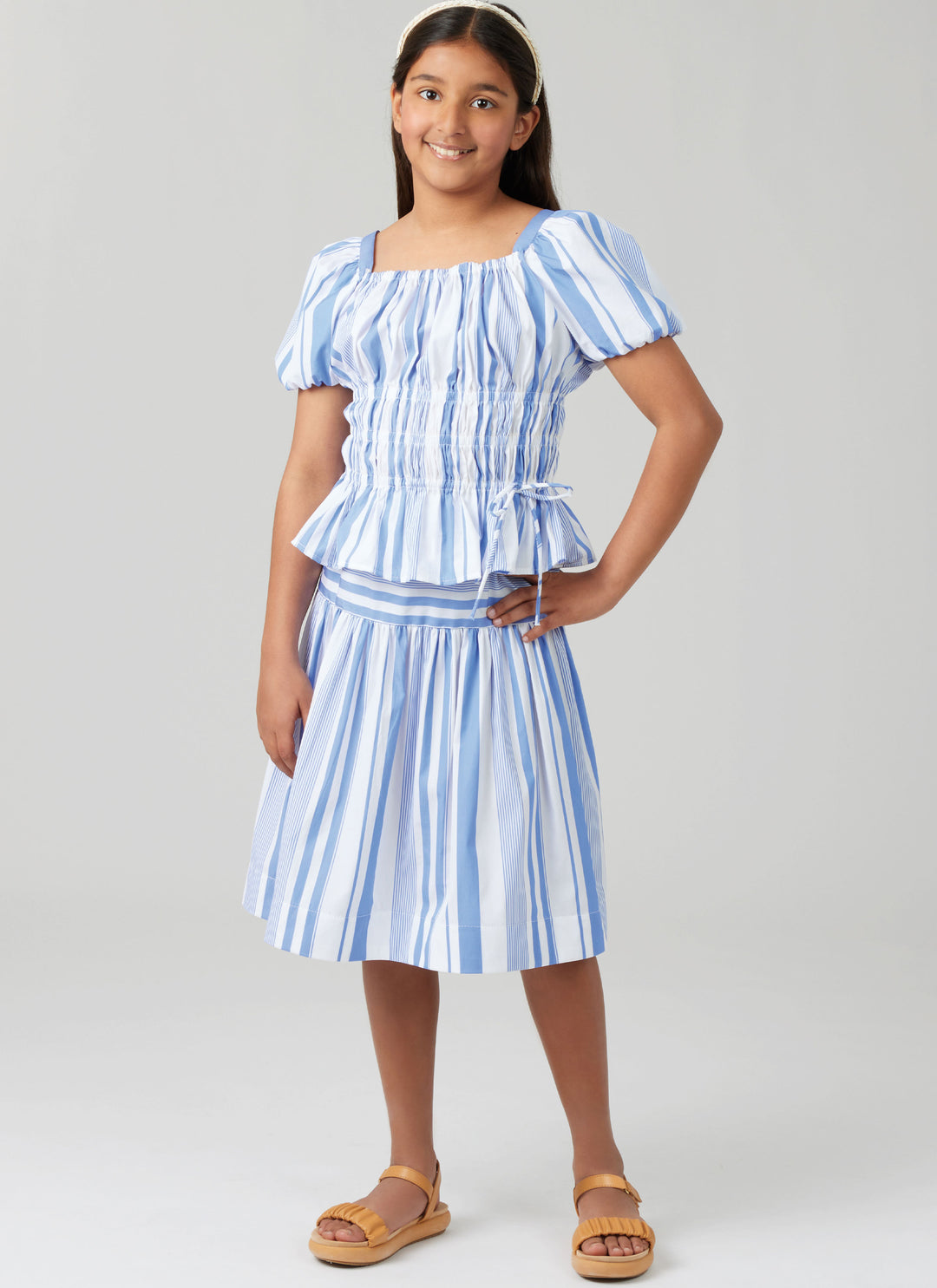 McCall’s Schnittmuster M8619 – Mädchenkleid mit Rüschen, Puffärmeln & Rock – verspieltes Vintage-Design