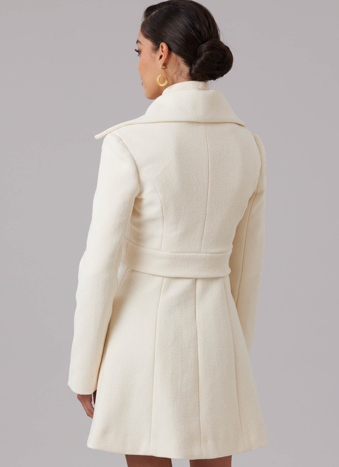 McCalls Schnittmuster M8626 – Damen Jacke & Minikleid mit Prinzessnähten
