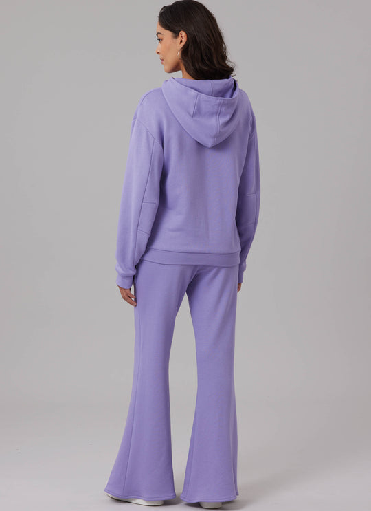 McCalls Schnittmuster M8633 – Damen Sweatshirt, Hoodie, Shorts & Hose