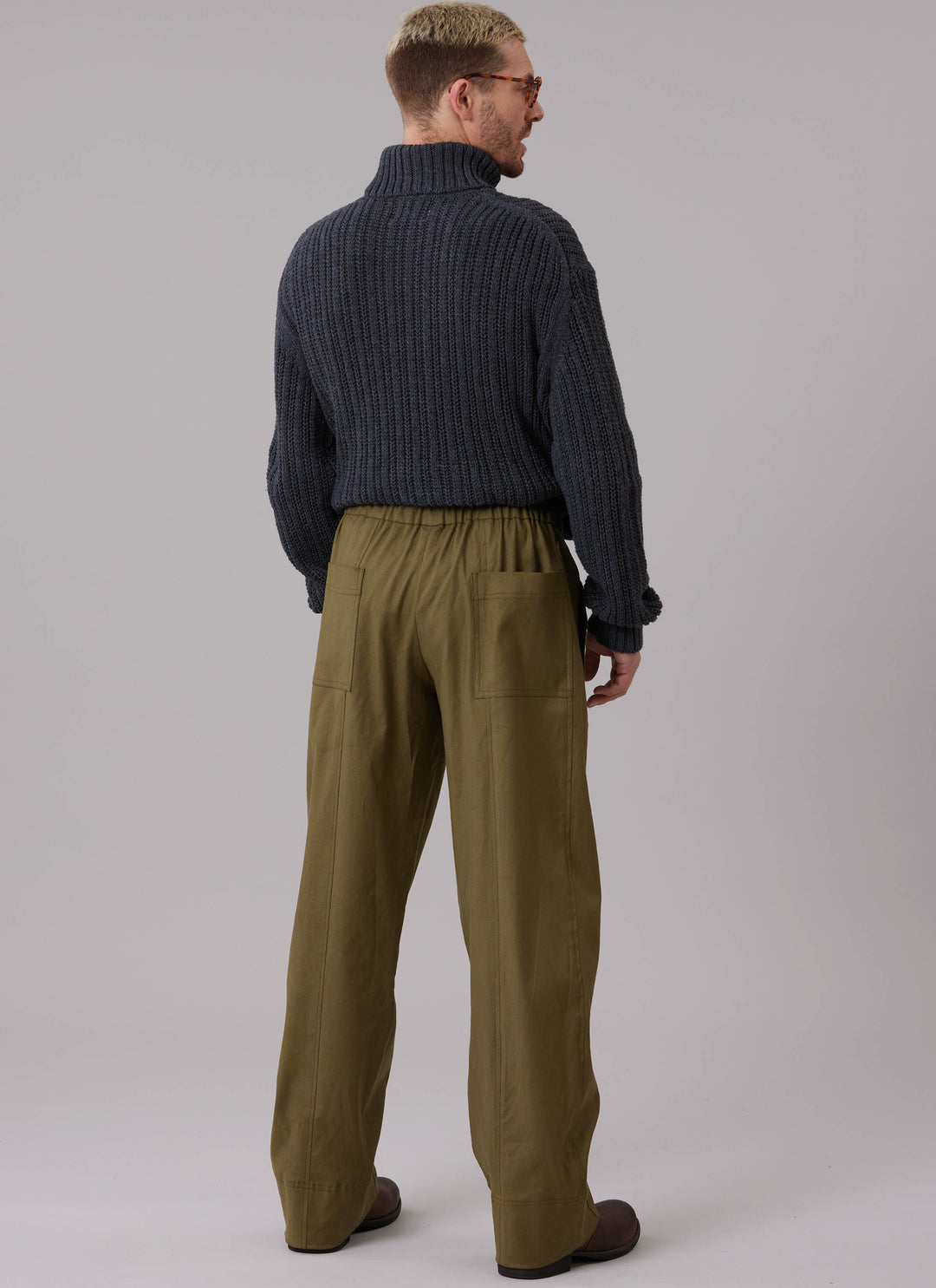 McCalls Schnittmuster M8636 – Unisex Schlupfhose mit Taschenvarianten