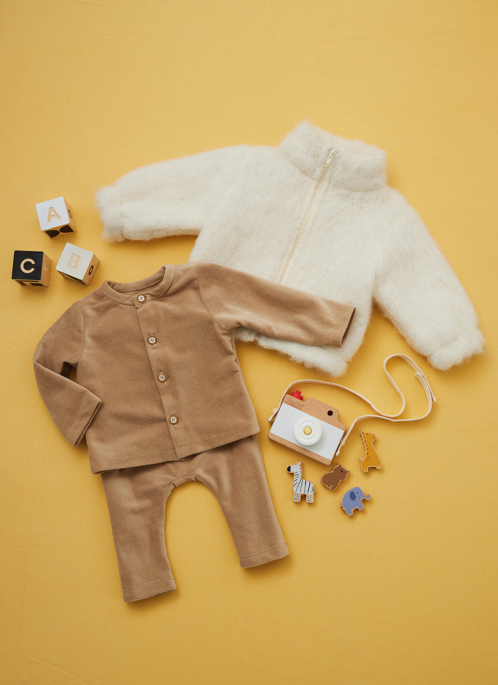 McCalls Schnittmuster M8640 – Babyjacke, Oberteil & Hose