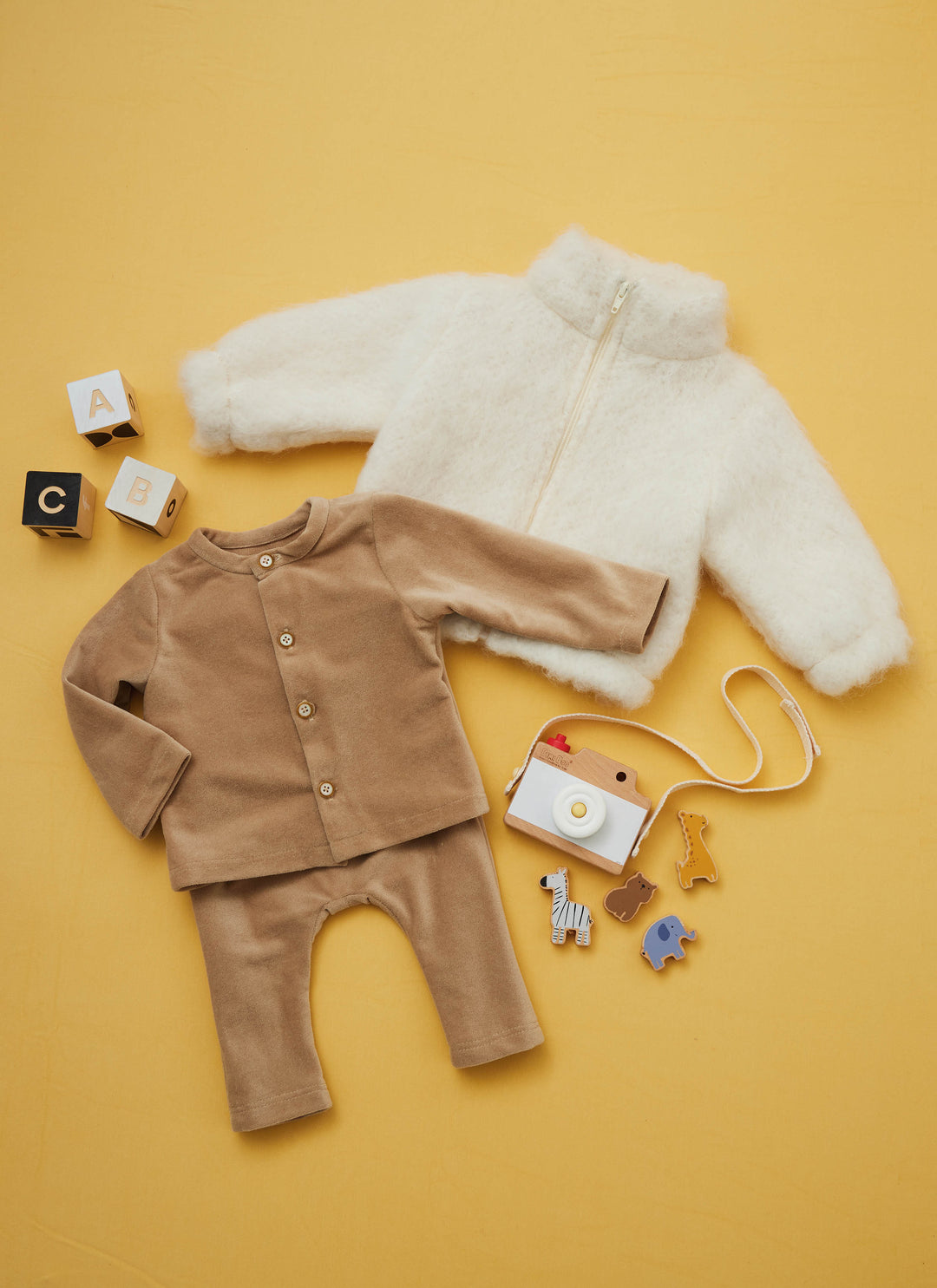 McCalls Schnittmuster M8640 – Babyjacke, Oberteil & Hose