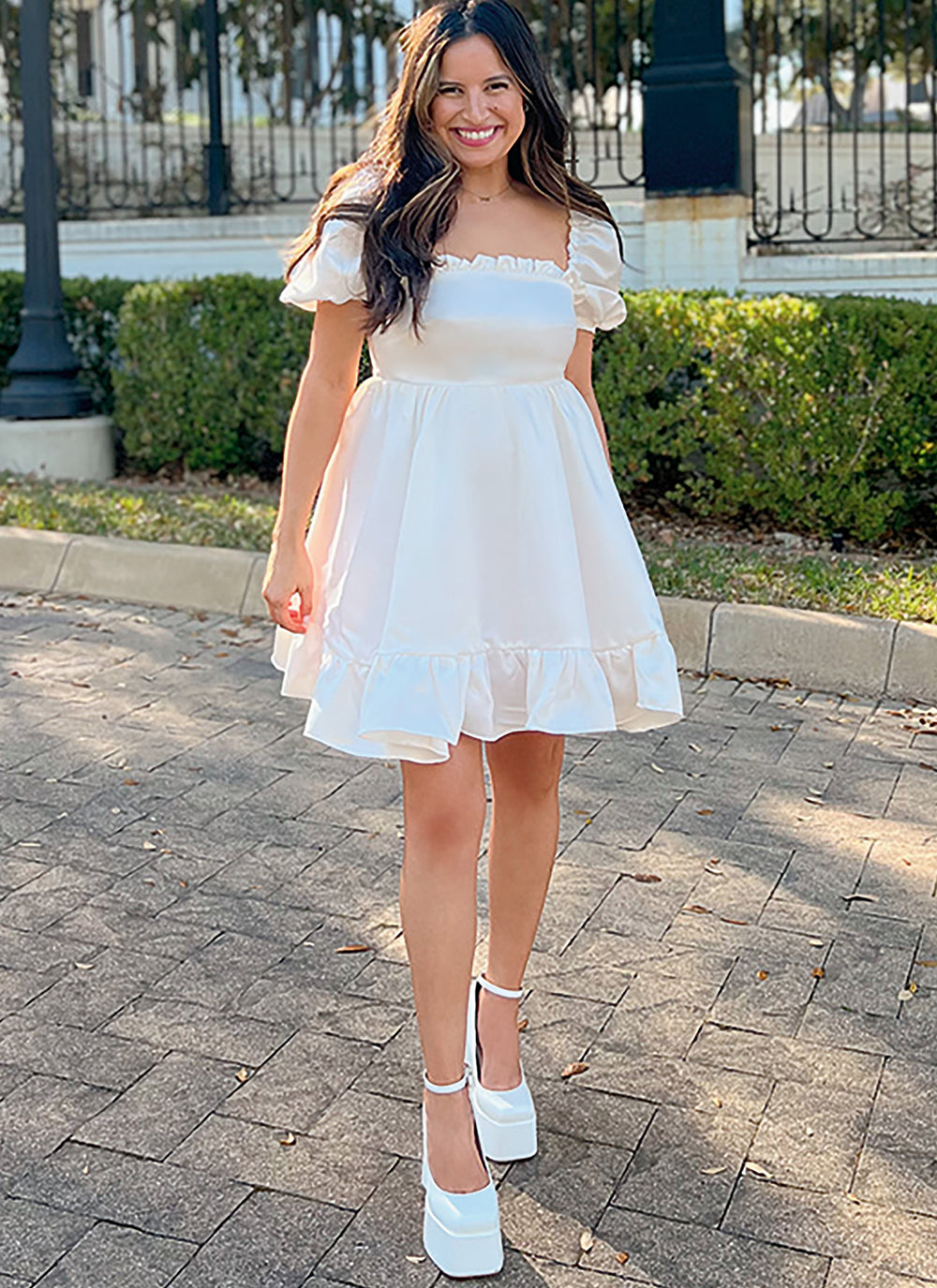 Know Me Schnittmuster ME2039 – Damen Baby-Doll-Kleid mit Puffärmeln