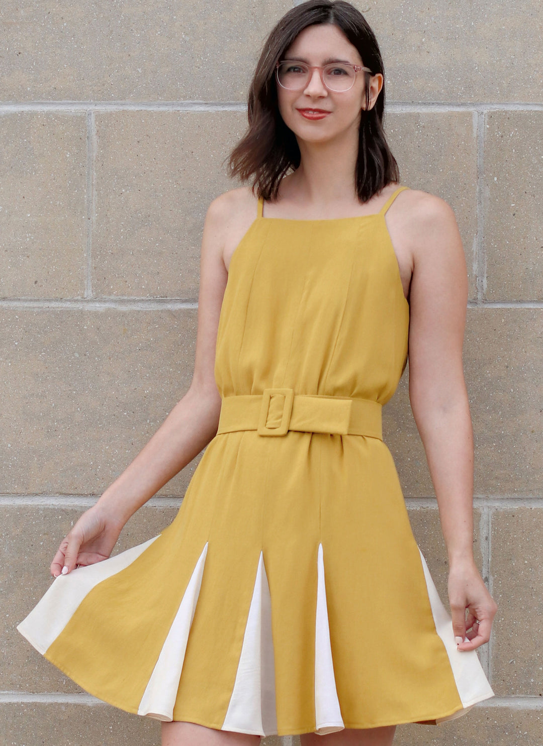 Know Me Schnittmuster ME2112 Damen Kleid in zwei Längen mit Gürtel von Holly Darling