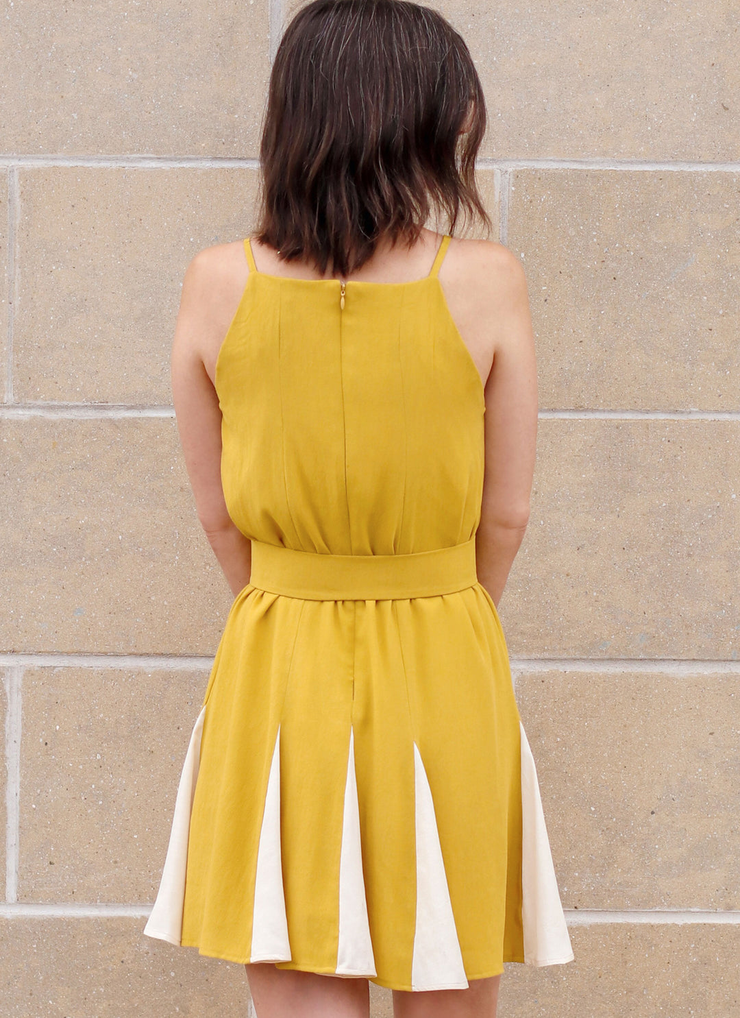 Know Me Schnittmuster ME2112 Damen Kleid in zwei Längen mit Gürtel von Holly Darling