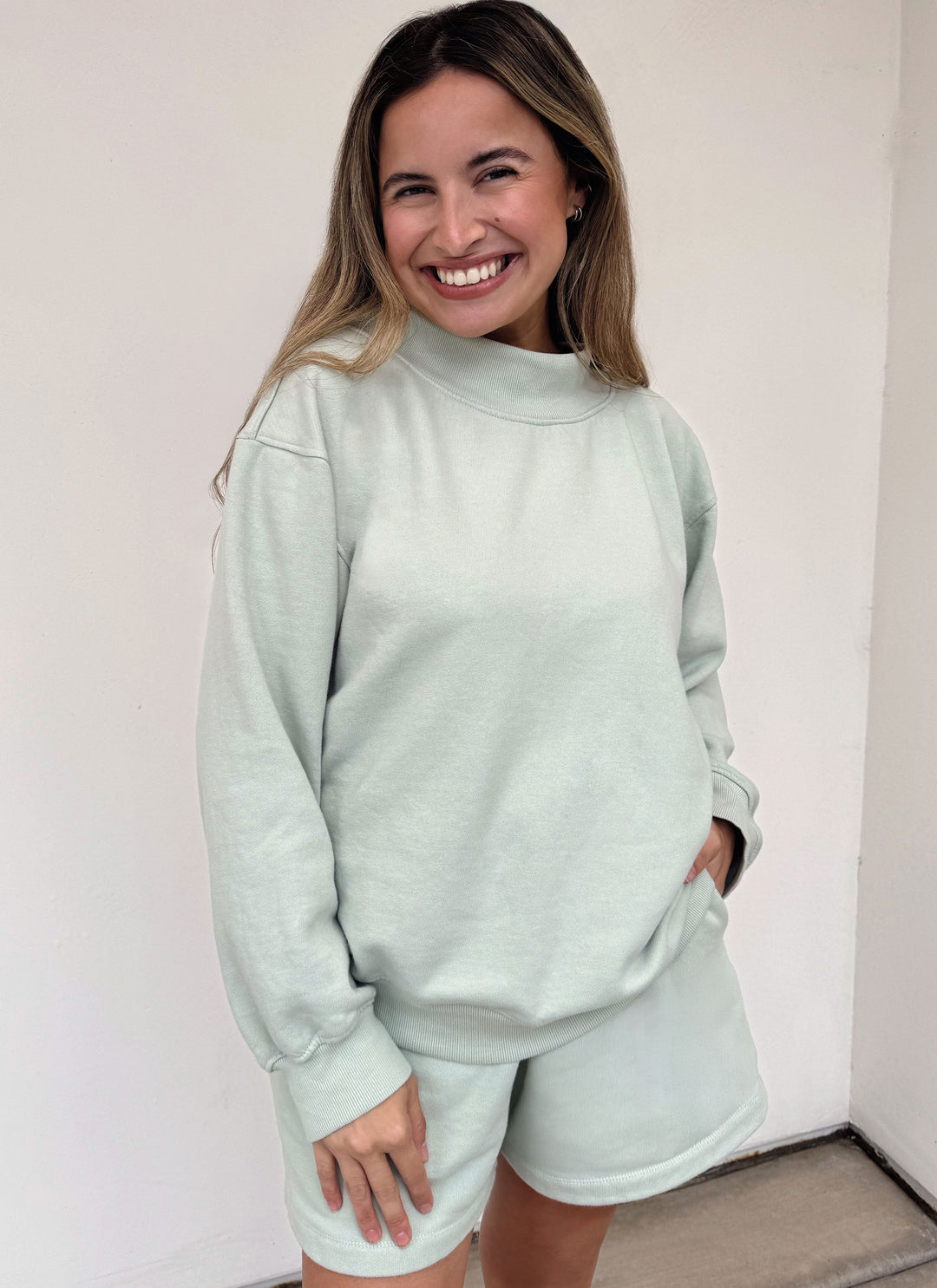 KnowMe Schnittmuster ME2131 Unisex-Strick-Sweatshirts und Shorts von Alissah Threads