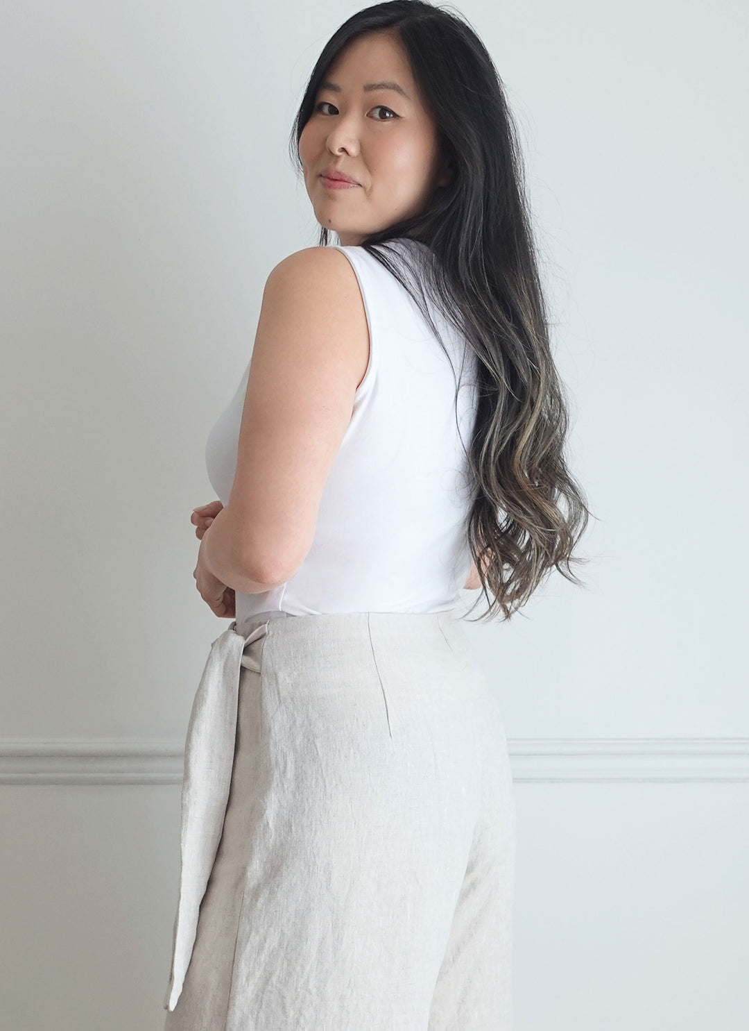 KnowMe Schnittmuster ME2134 Damenhose und Strickoberteil mit verschiedenen Ärmelvarianten von Sew Bake Make