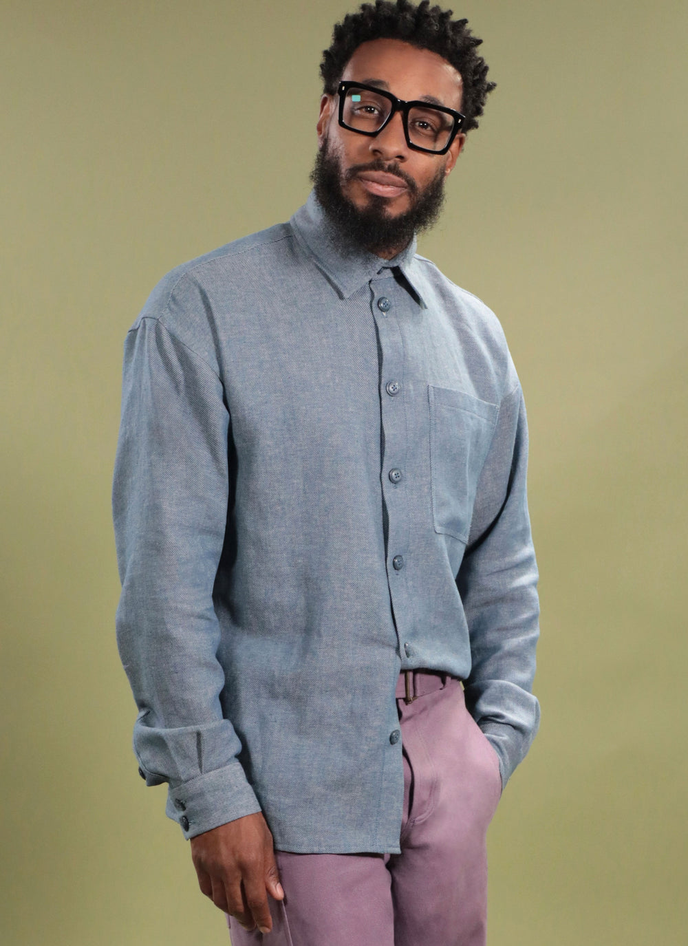 KnowMe Schnittmuster ME2142 Herrenhemd und Jeans mit Gürtel von Norris Dánta Ford