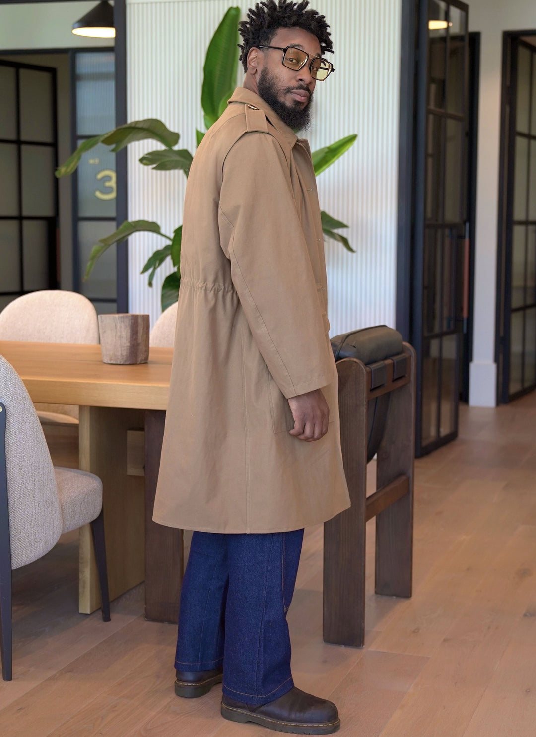 Know Me Schnittmuster ME2152 – Herren Utility-Trenchcoat von Norris Dánta Ford