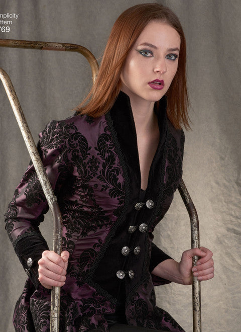 Simplicity Schnittmuster S8769 – Damen Militär-Cosplay-Mantel mit Kapuze, Revers & Verzierungen