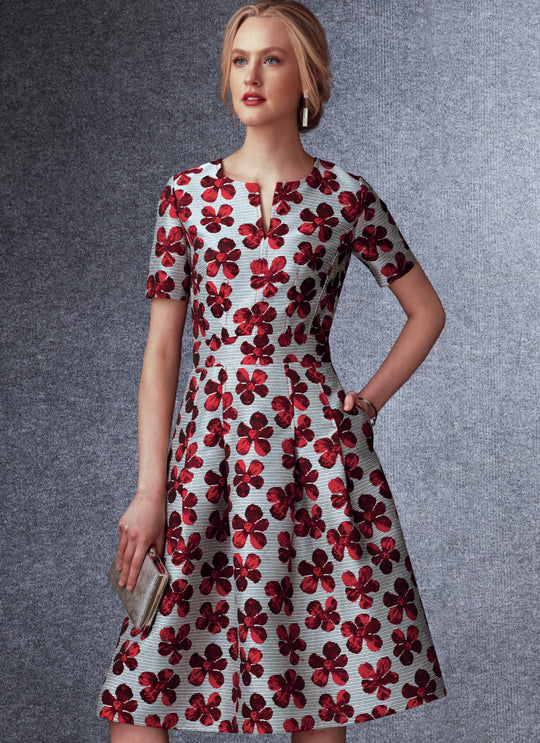 Vogue Schnittmuster V1737 Damen tailliertes Kleid