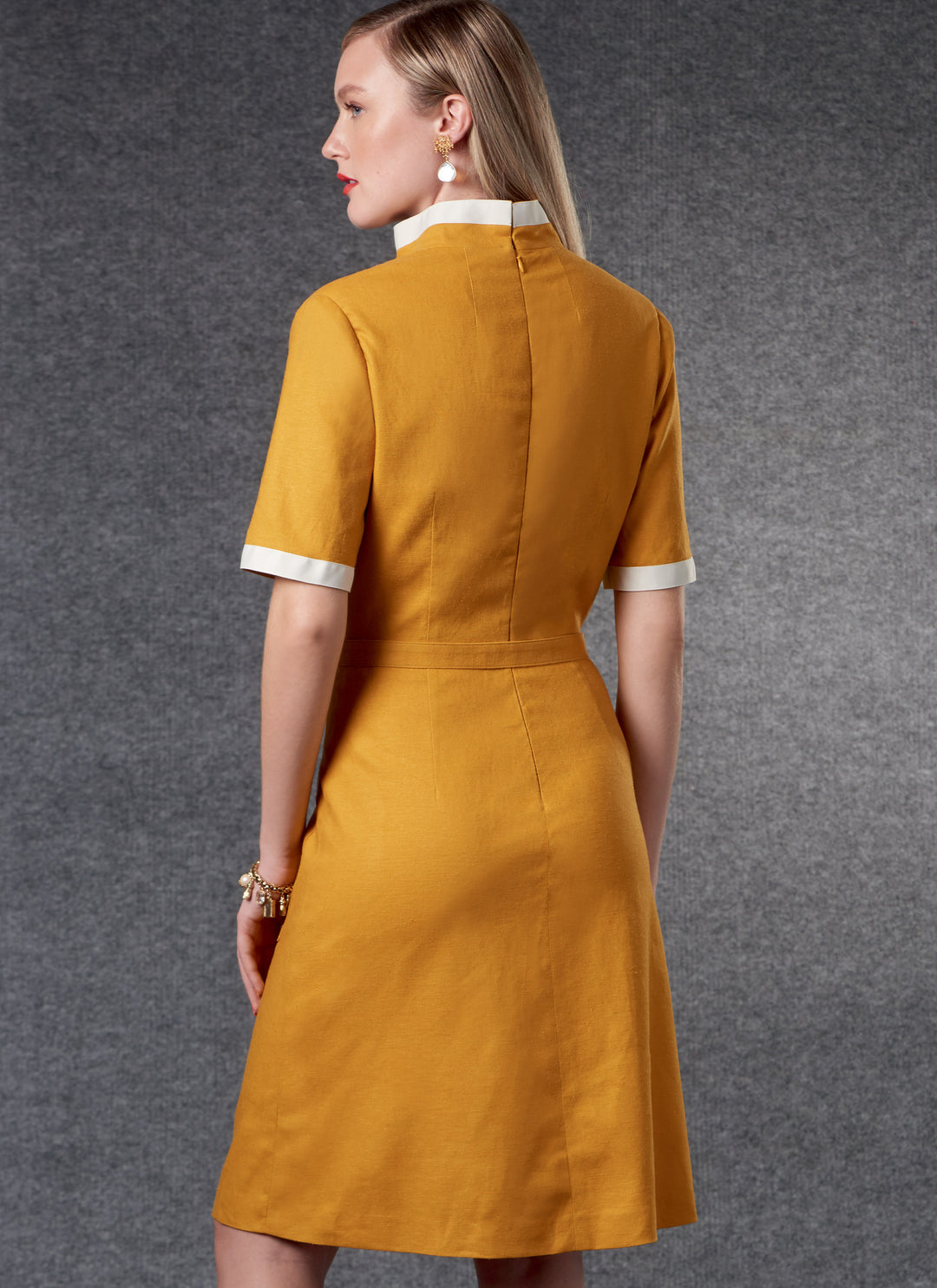 Vogue Schnittmuster V1781 – Damenkleid mit Gürtel & perfekter Passform