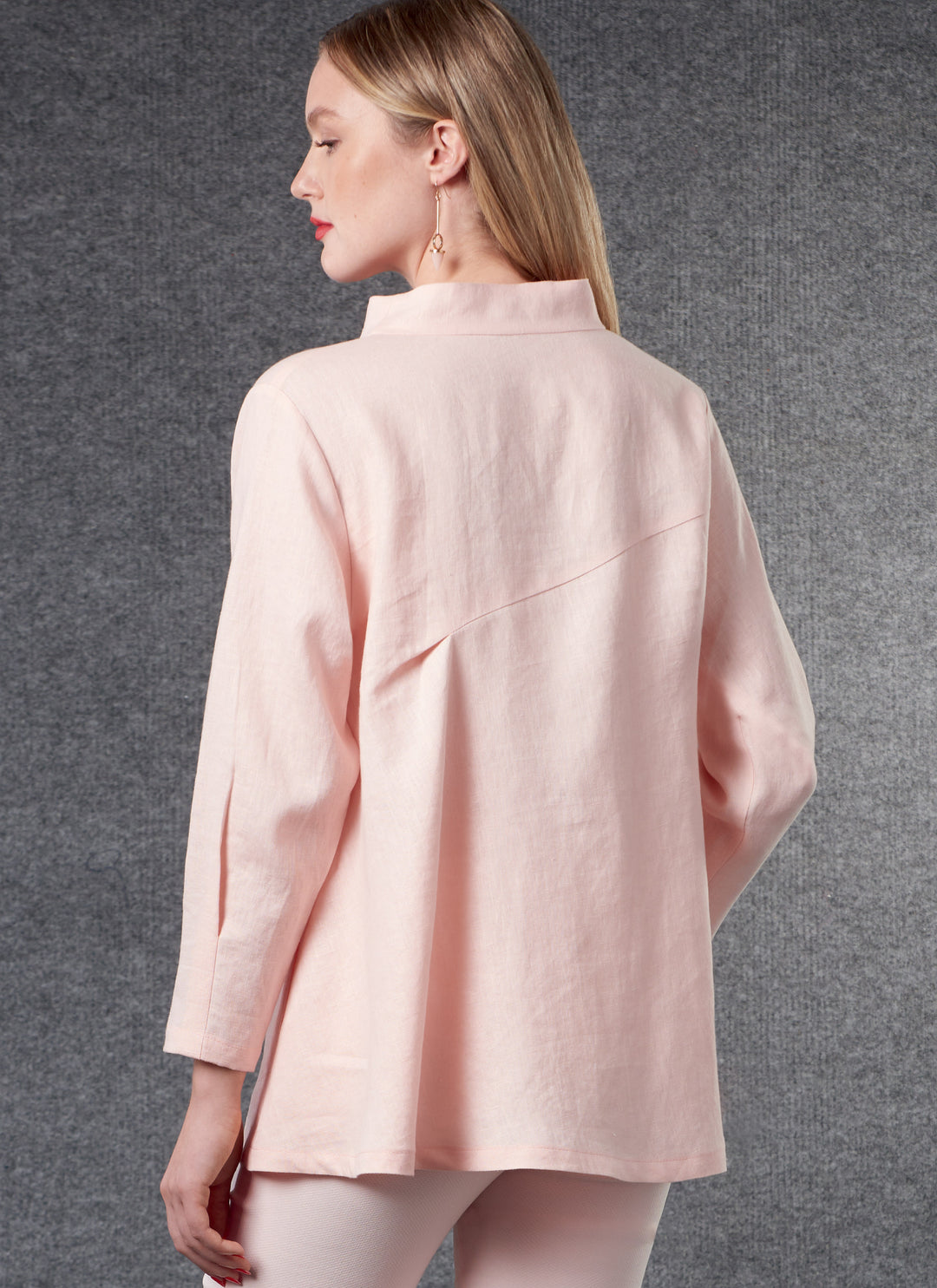 Vogue Schnittmuster V1784 – Damen Shirts von Marcy Tilton