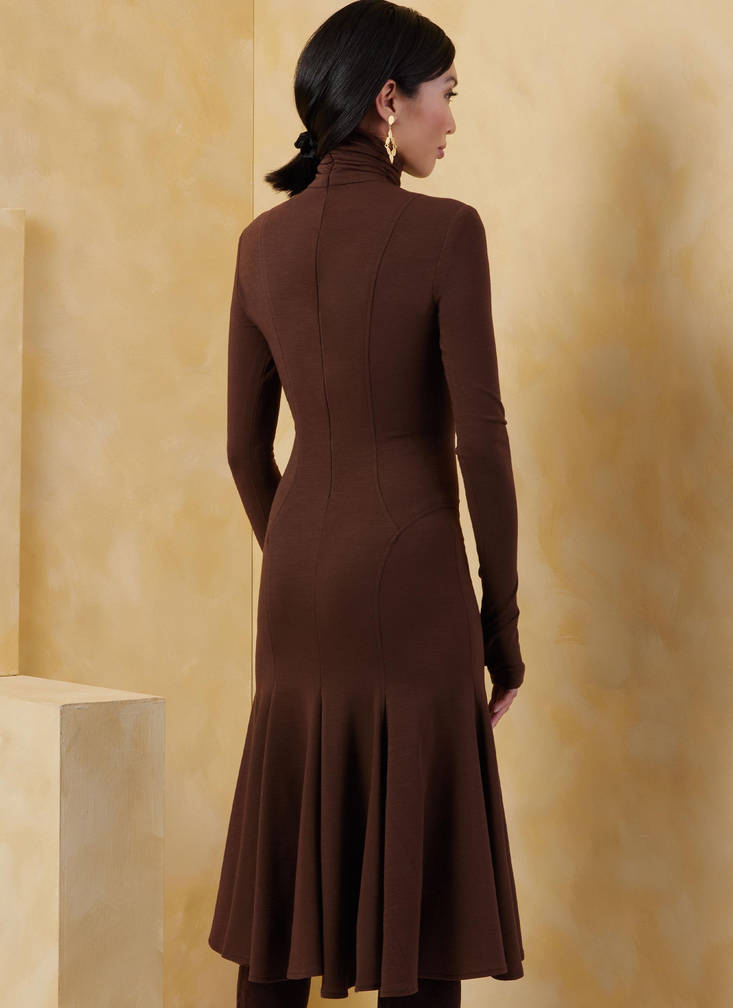 Vogue V2064 Misses' Dress | Trumpet Silhouette – Schnittmuster-Online