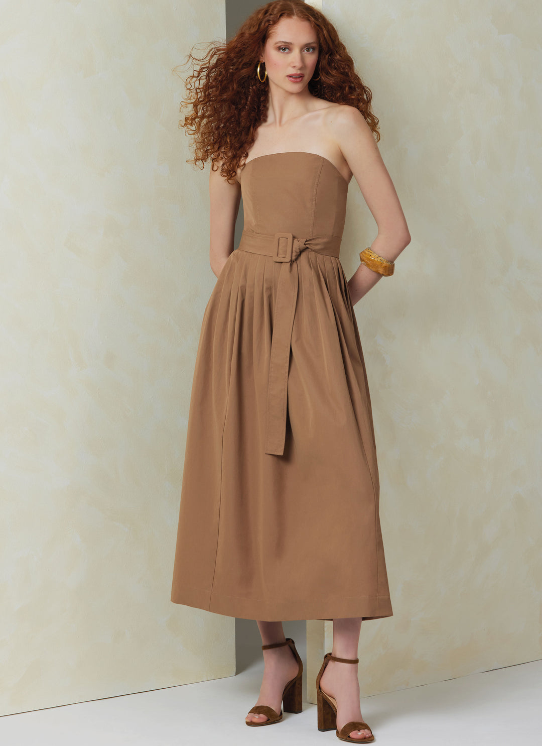 Vogue Schnittmuster V2084 Damen Kleid mit Gürtel und Überbrustband