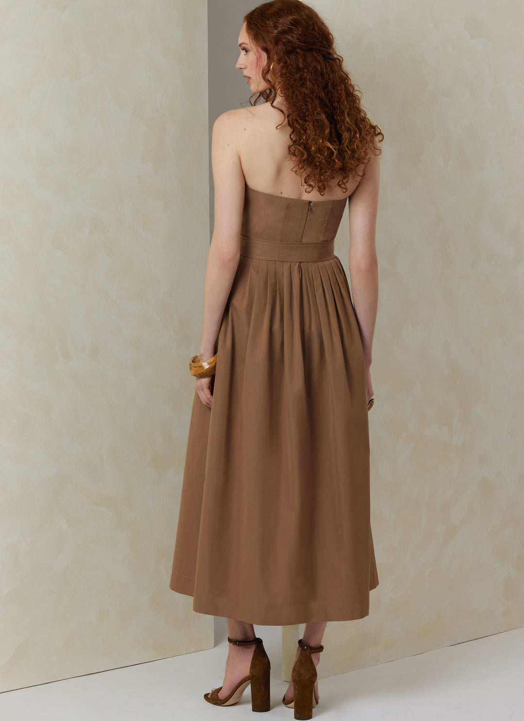 Vogue Schnittmuster V2084 Damen Kleid mit Gürtel und Überbrustband